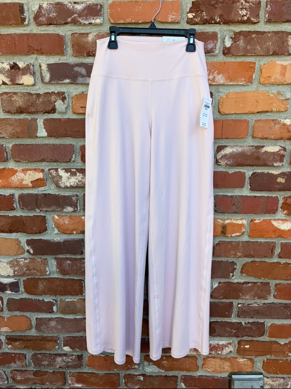NWT Gilly Hicks Wide-Leg Pants